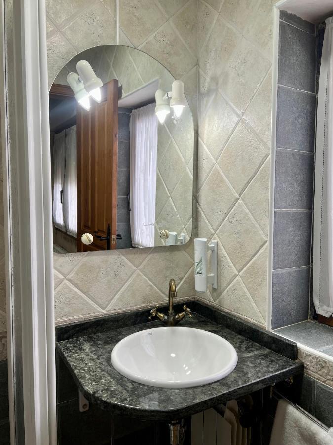 Casa La Colmena Ávila Luaran gambar